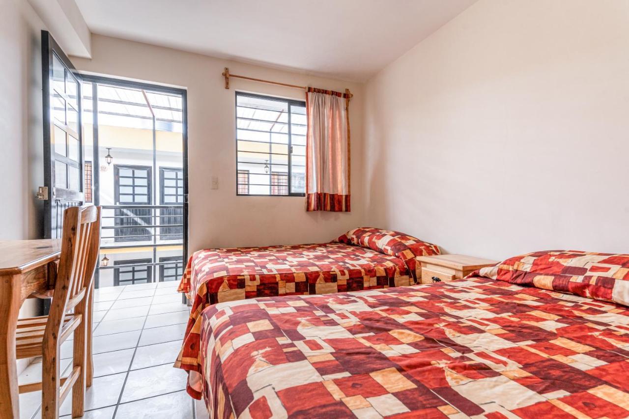 Cinco De Mayo Hotel ケレタロ エクステリア 写真