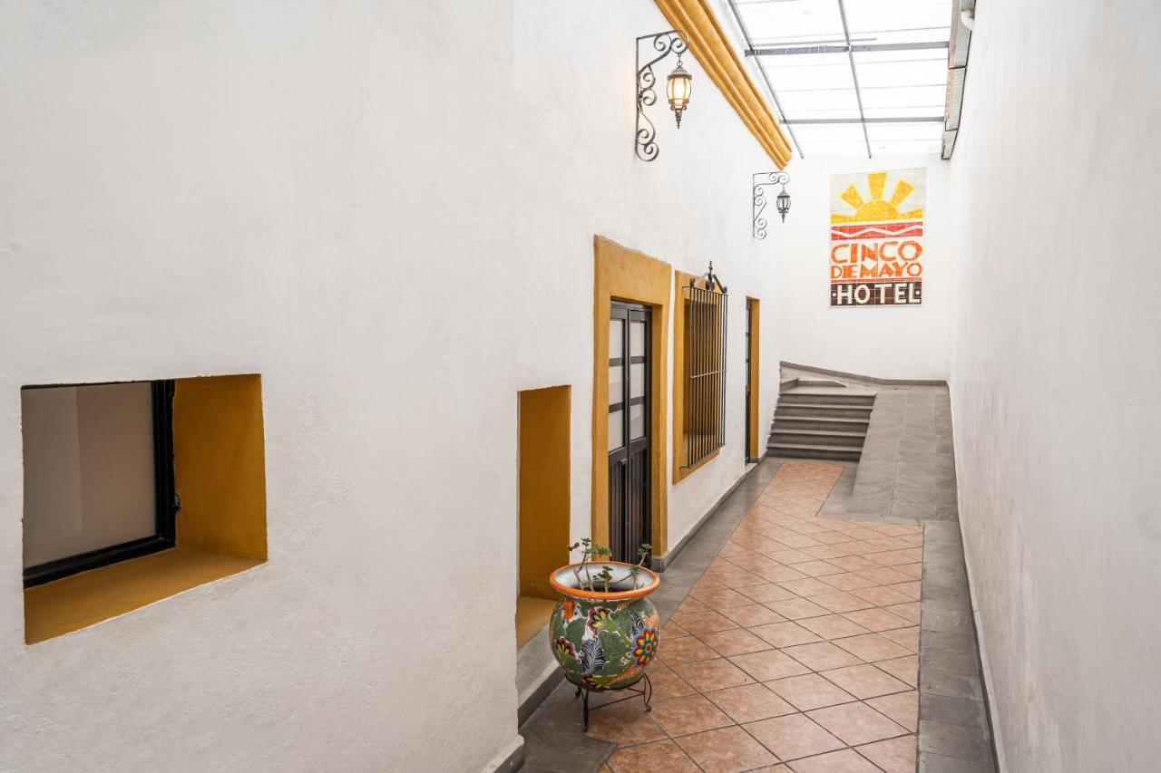Cinco De Mayo Hotel ケレタロ エクステリア 写真